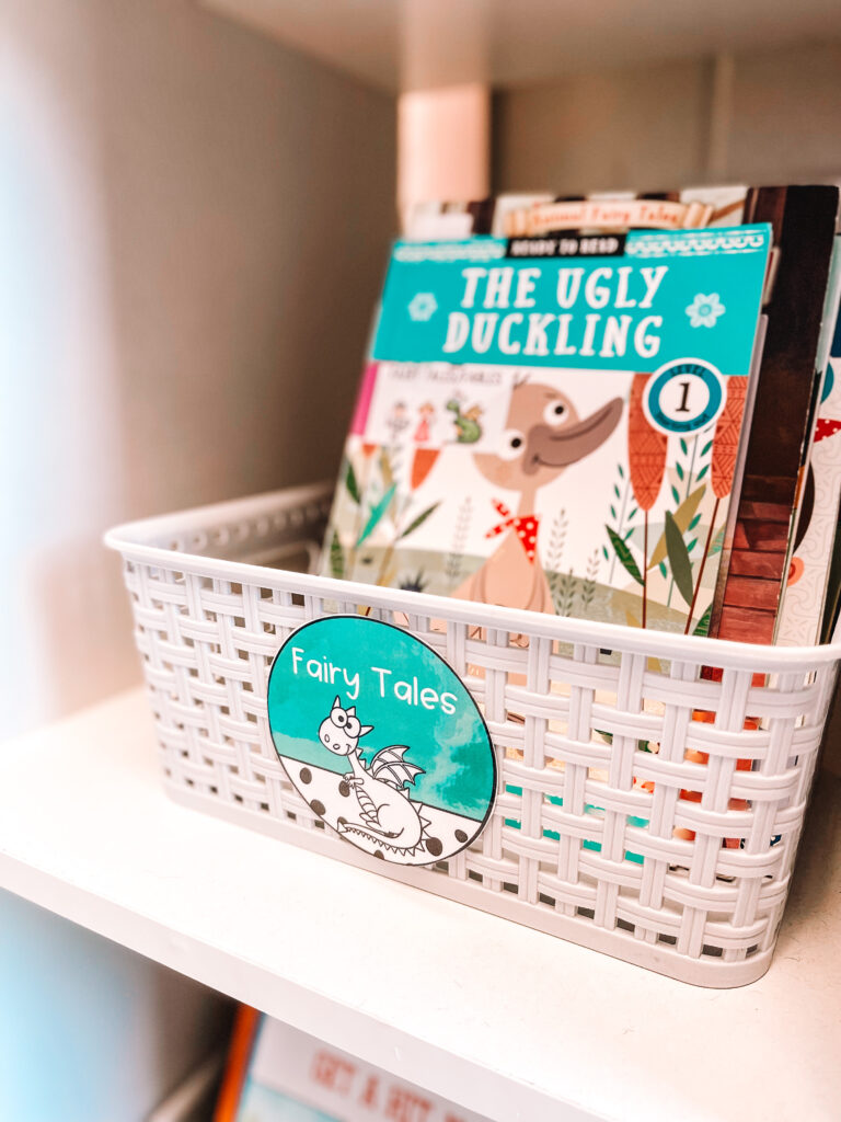 Build a classroom library on a budget with these tips!  Books are expensive, but building your dream classroom library doesn't have to break the bank!  Here are a few tips as you get started.